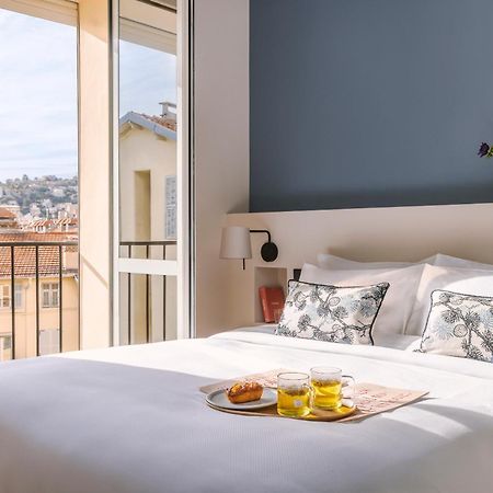 Hotel Yelo Mozart Powered By Sonder Niza Exterior foto